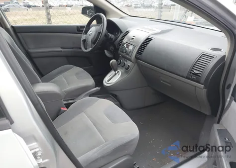 2009 Nissan Sentra 2.0 from USA, damaged, VIN 3N1AB61E09L641681